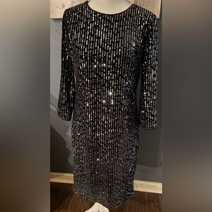 Julia Jordan Black Velvet Sequin Detail dress size 8